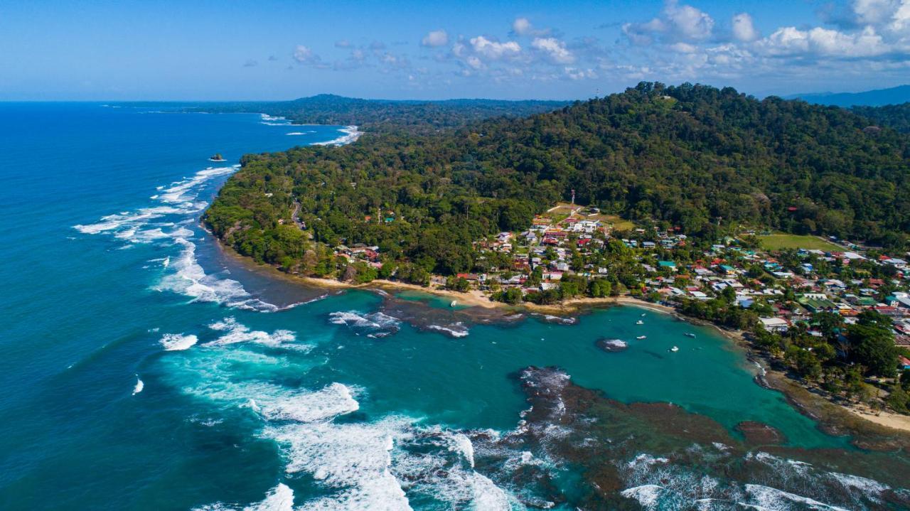 Gigi Brown Villa Paparazzi Beachfront Puerto Viejo de Talamanca エクステリア 写真